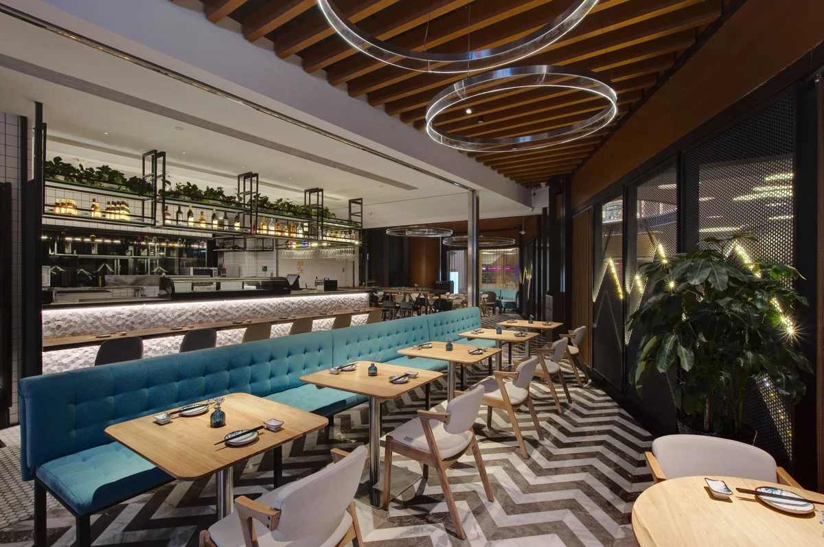 Xiaoluoxi Restaurant, Qingdao MixC — Hotel, dining and hospitality photography — photograph 2