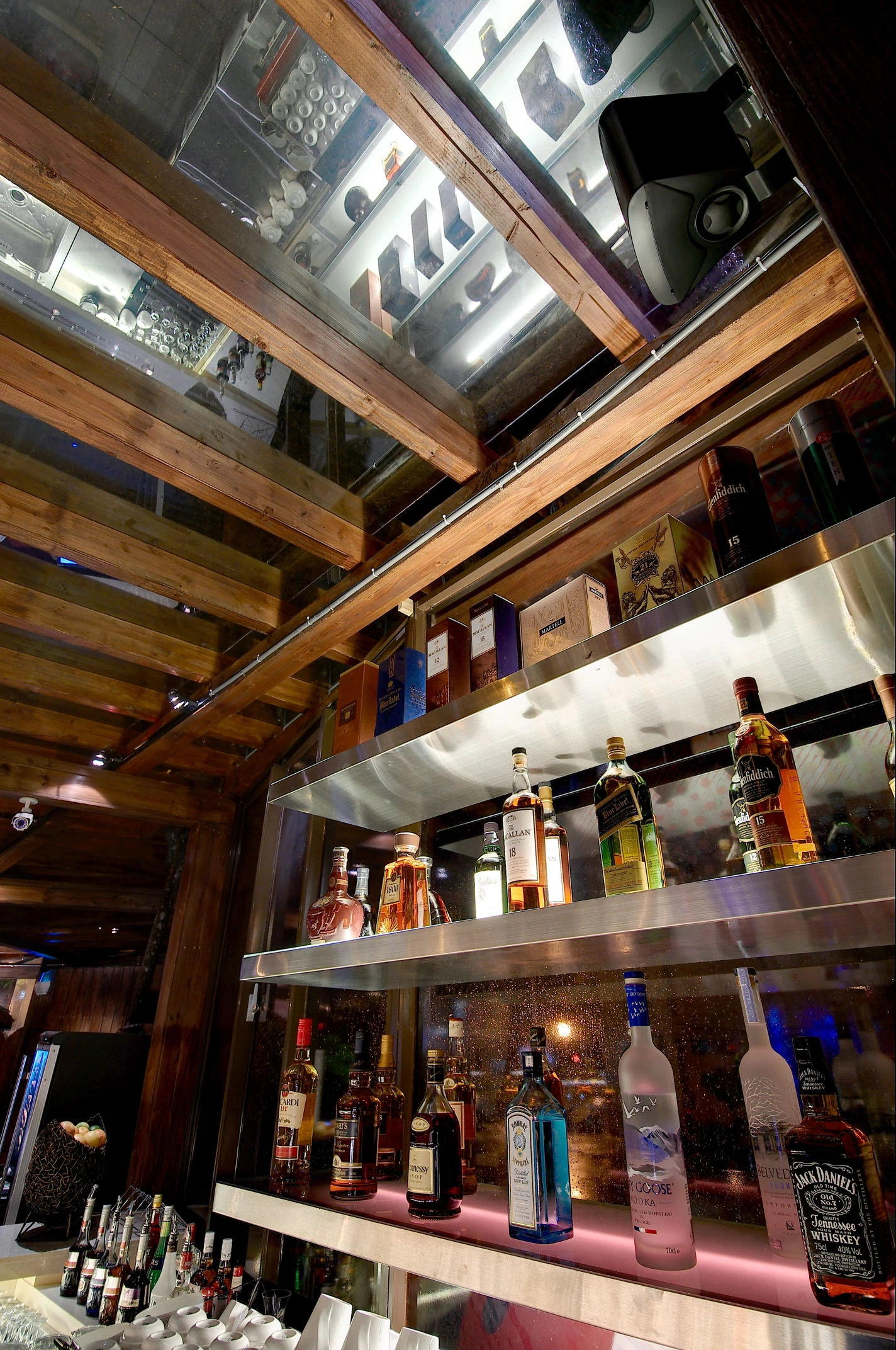 Garden Hotel — Hospitality and dining-space photography — 2