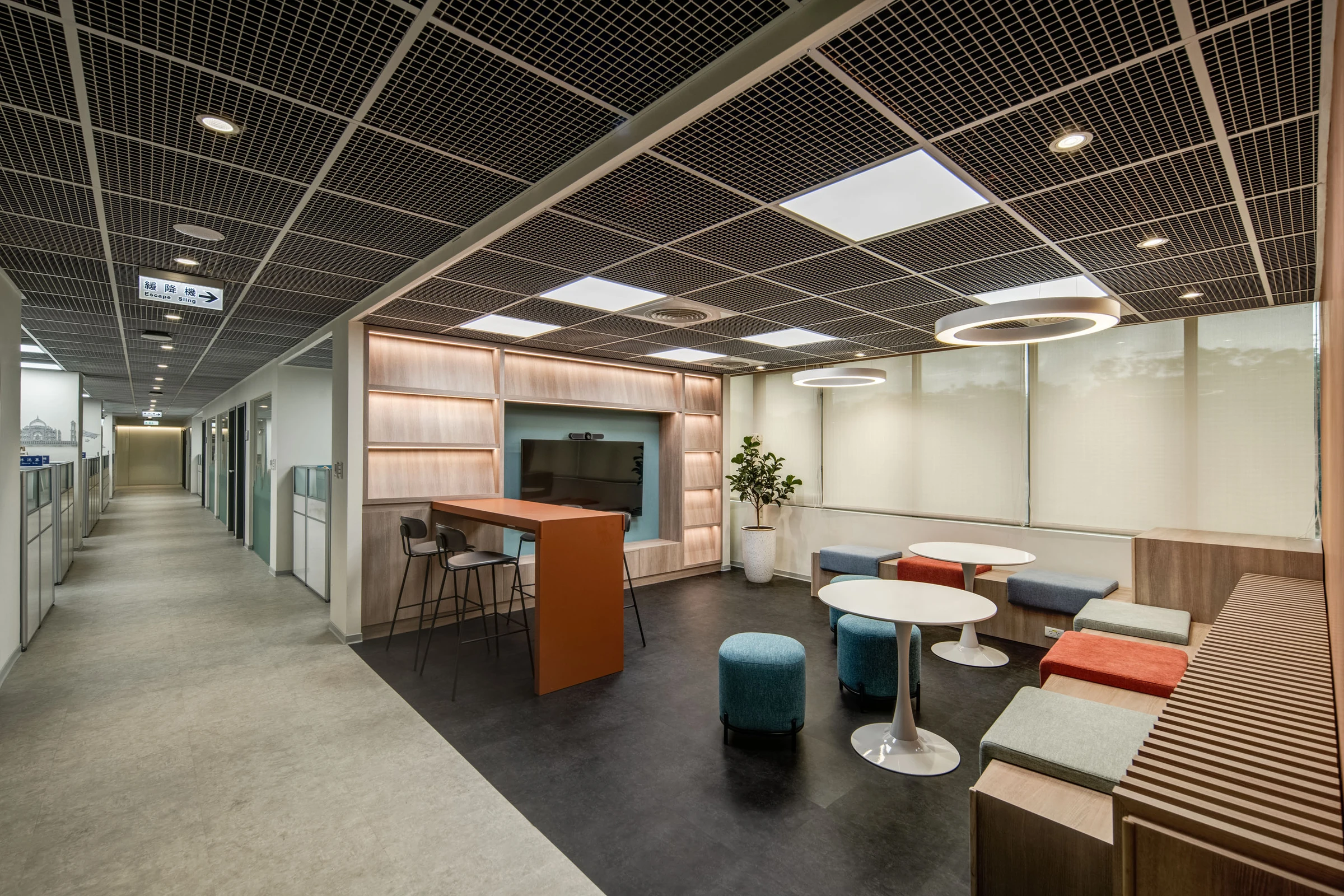 ITRI Building 51, Hsinchu — Corporate workplace and shared-space photography — 2