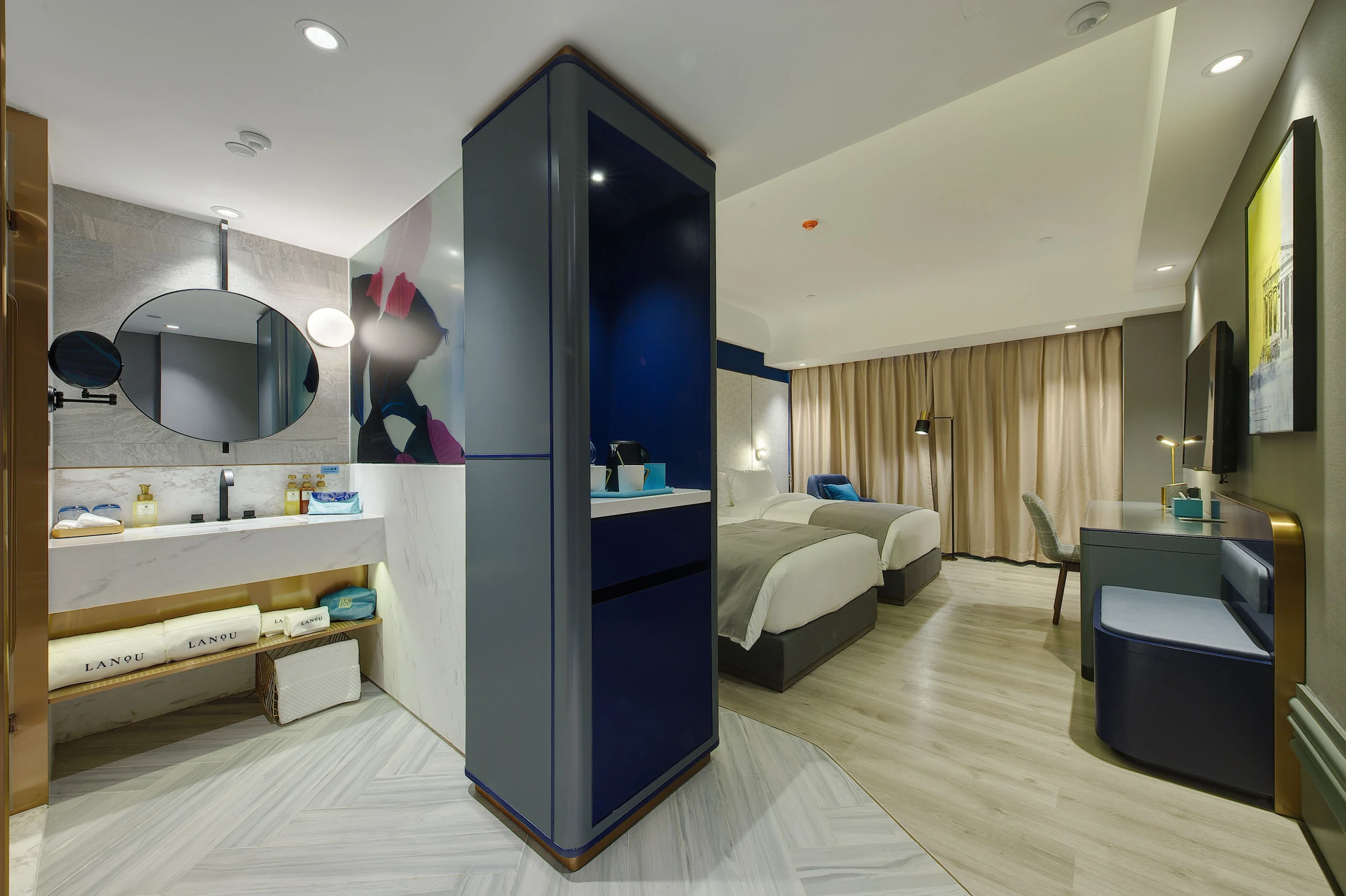 Lanou Hotel, Qingdao — Hospitality and dining-space photography — 2