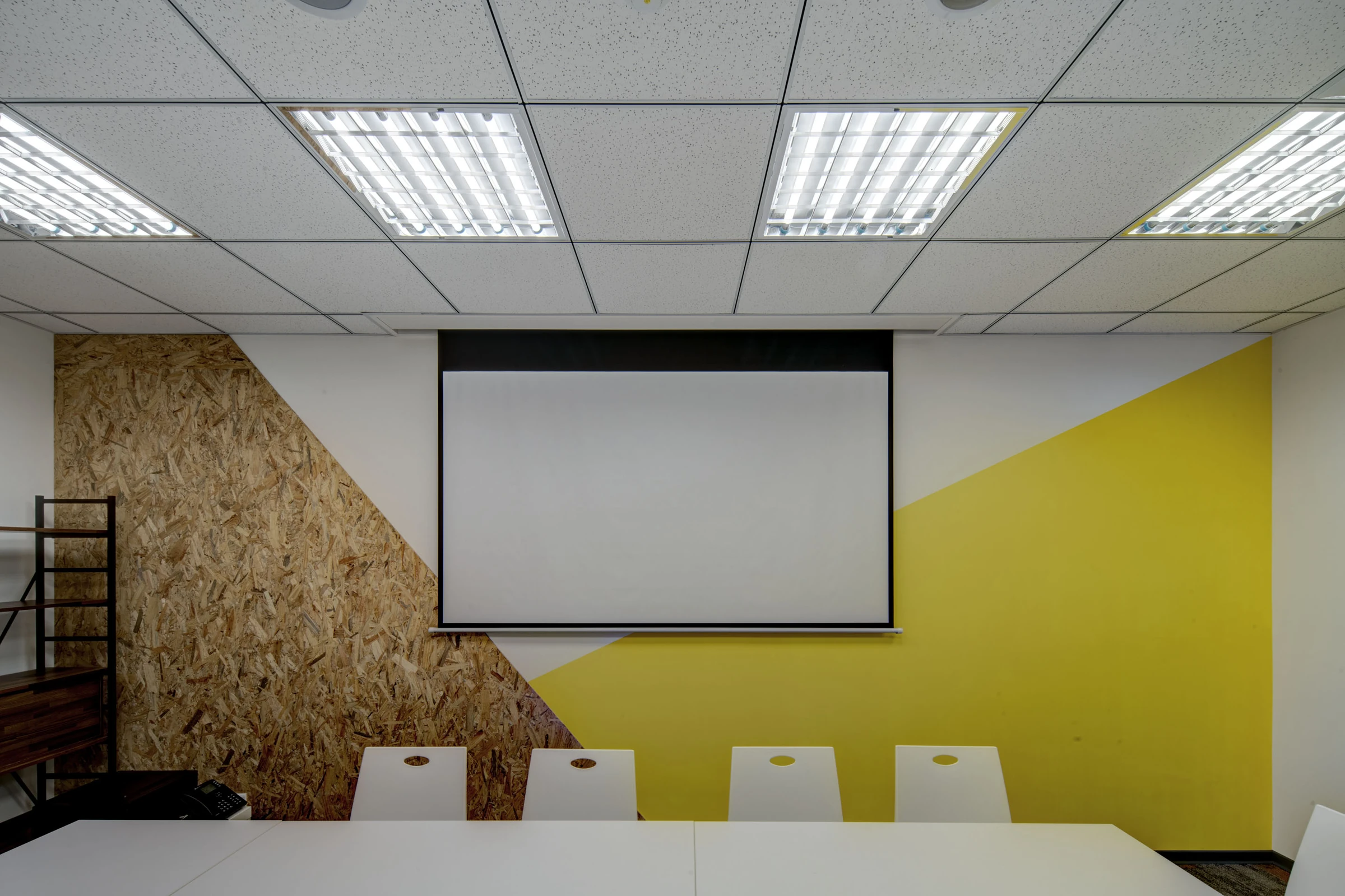 U-TOWN Office, Xizhi — Corporate workplace and shared-space photography — 2
